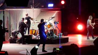 Metallica -The Big Four -  Seek and Destroy -  2.7.2011  Gelsenkirchen.MTS