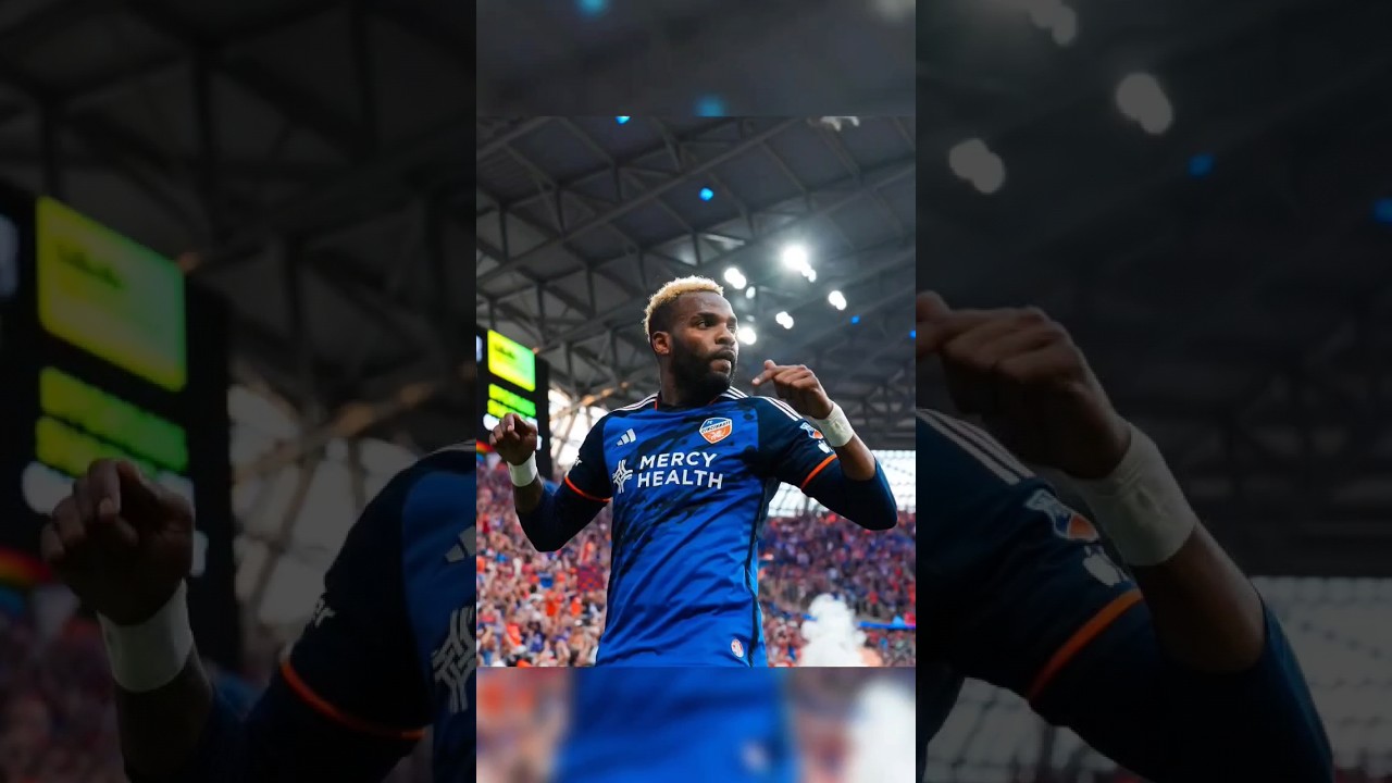 Boupendza unique goal celebration style 