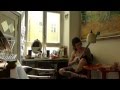 Loone - A Bright Hollow (acoustic, Berlin kitchen session)