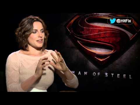 Видео: Antje Traue цэвэр хөрөнгө: Wiki, гэрлэсэн, гэр бүл, хурим, цалин, ах эгч нар