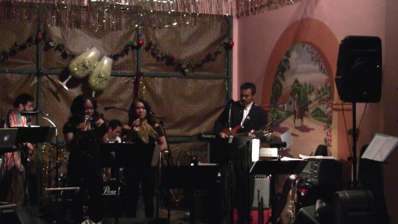 After Six Dance Band - NYE '09 (Stylistics Medley - Art, Dolly, Roy & Bheng)