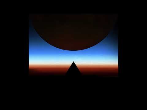 Putar Space Rocket - Pyramid