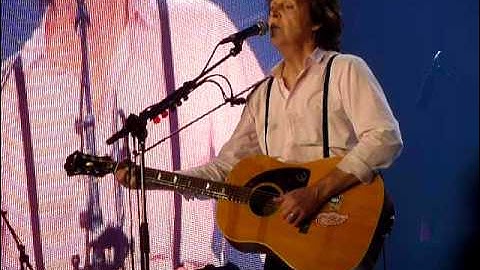 Paul McCartney Yesterday live at Liverpool Echo Arena 20th December 2011
