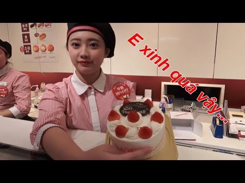 VLOG | Cuộc Sống Nhật Bản : Mua Bánh Kem Gặp Em Gái Nhật Xinh Ngọt Ngào .... Phết | Foci