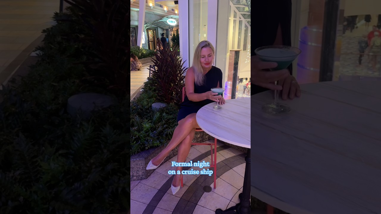 Formal night glam on a Royal Caribbean cruise! 🚢✨ #shorts #cruiselife #formalnight #cruisefashion