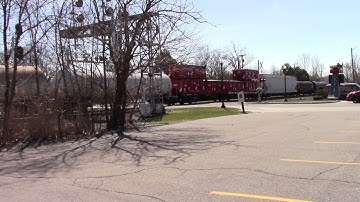 CSX Going Underneath Old C&O Signal At Romulus