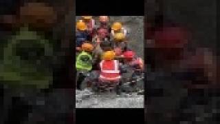 Thumbnail for Twee mannen gered, week na stortvloed Nepal