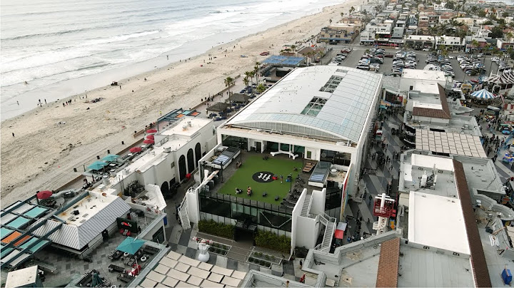 Explore fitness paradise at Fit Athletic Club Mission Beach! 🌊