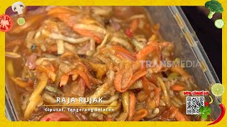 Ari Dwi Andhika Menikmati Segarnya Raja Rujak | MAKAN RECEH (22/04/26)