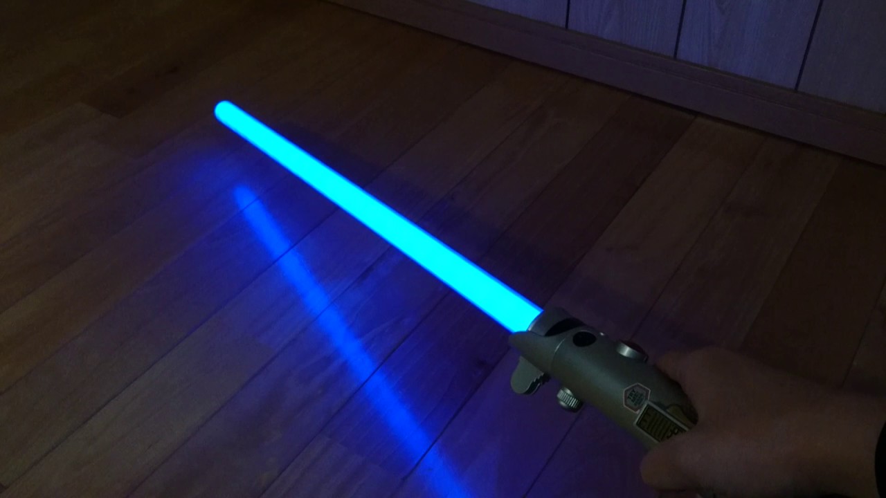 ディズニーストア限定 レイ ライトセーバー Lightsaber - YouTube