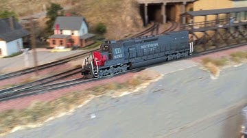 Intermountain N scale mechanism - good vs noisy