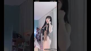 Idol Loli Mặc Đồ Sexy Hở Bạo Khoe Bờ Mông Trắng Nõn Hấp Dẫn 