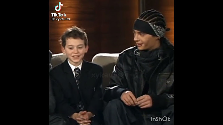 Tom kaulitz #_hasta el niño sabe 💞 qué Tom es tan hermoso que se pone nervioso cuando Tom lo mira ☺️