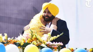Bhagwant Mann’s mother Harpal Kaur gets emotional in first appearance after result