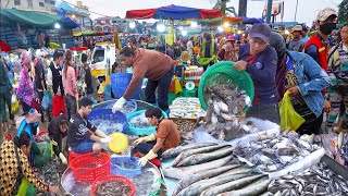 Alive Fish, Shrimp, Blue Crabs, Frog, Corn, Sour Fruits, & More - Cambodian Lively Market Food