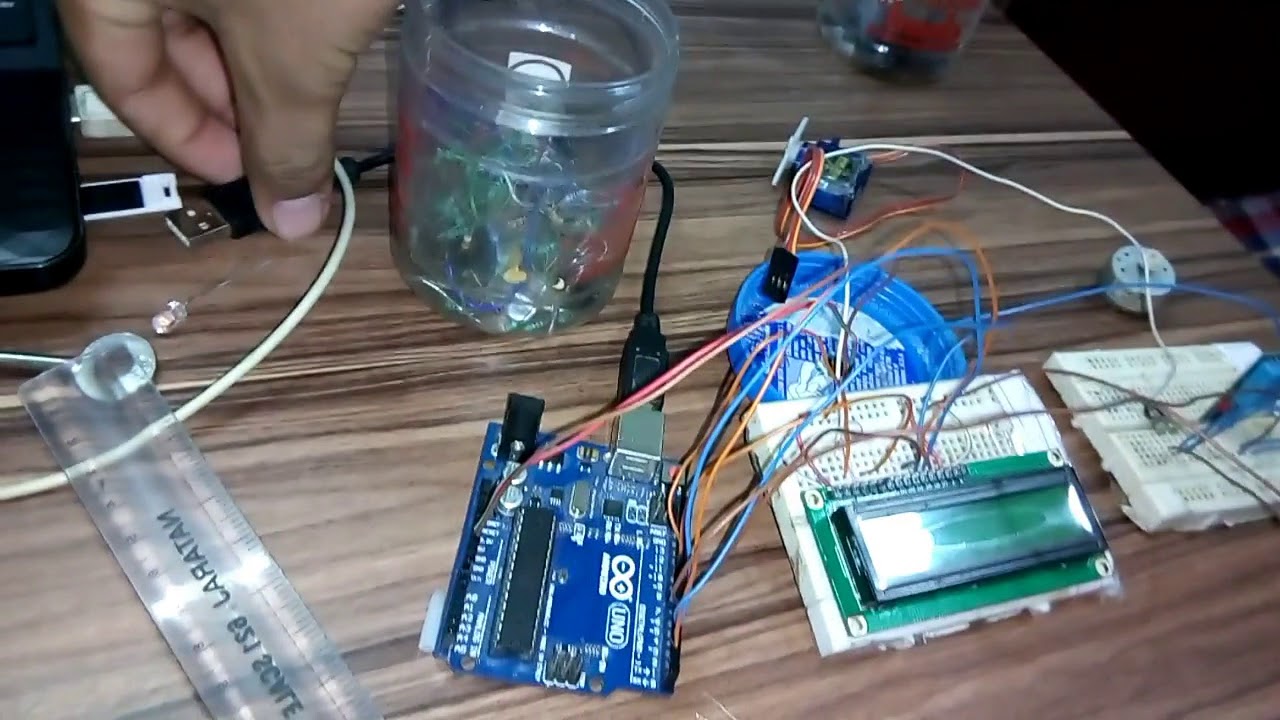 How to make temperature measurement device using arduino ...