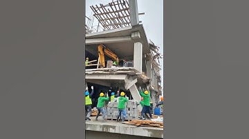 Shocking Moment: Fragile Structure Begins to Break Down! #fail #construction #engineering #disaster