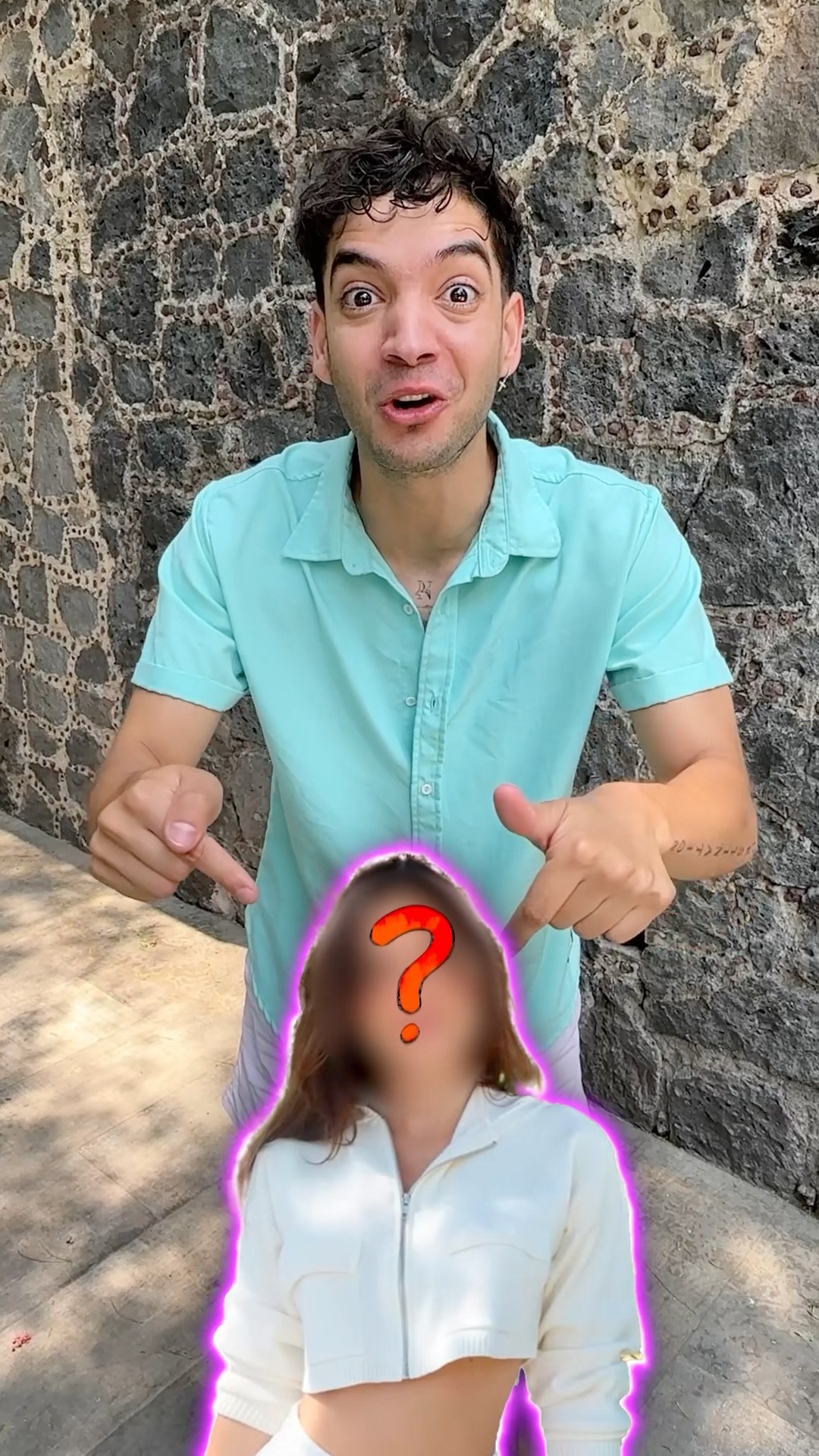 Mi Hermano Besó a Esta Chica…
