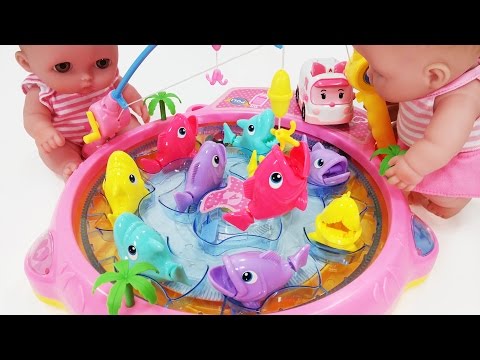 Baby doll and Robocar Poli Fishing toys play 베렝구어 아기인형 로보카 폴리 물고기 잡기 낚시 놀이 장난감