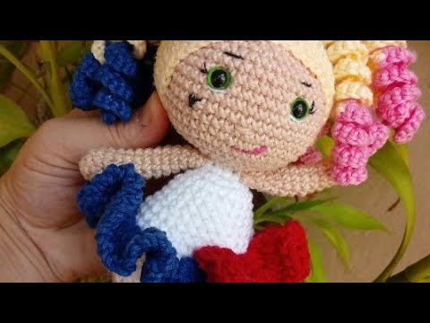 Boneca Arlequina amigurumi - Central do Artesanato