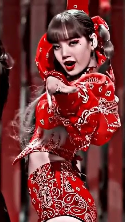La Lisa full screen WhatsApp status #blackpink