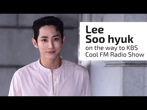 [200421] LEE SOO HYUK on the way to KBS COOL FM Park Myung Soo's Radio Show