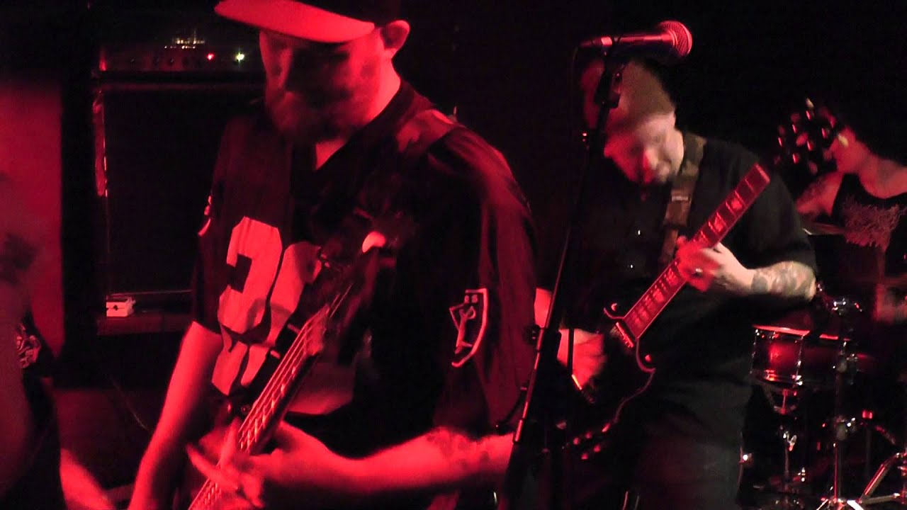 RATFACE live @ ANTEROK 4, PRKL Club, Helsinki, Finland 30-11-2012 punky color