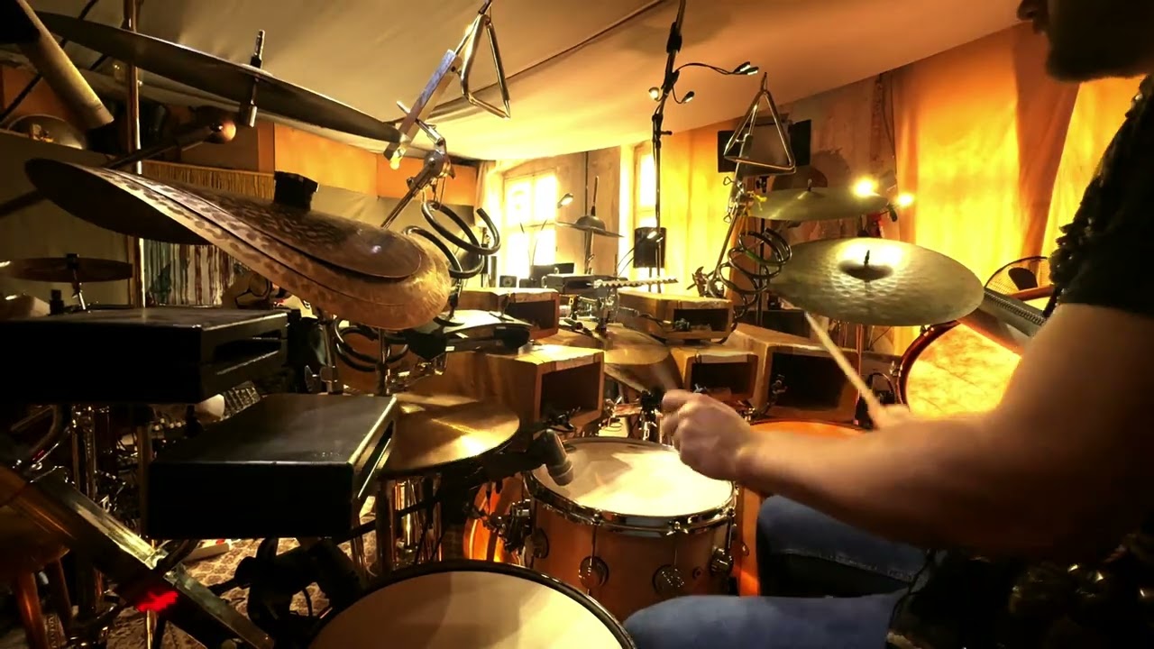 Daniel Eichholz - Habakuk 10 - MBase Chronicles