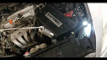 How to remove stuck Compression Tester Gauge Adapter from Spark plug hole Tube or Cylinder head