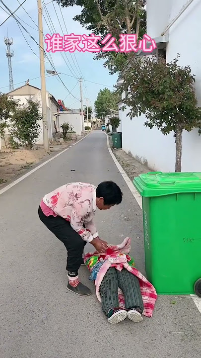 #Hilarious daily life of a rural couple, guaranteed to make you laugh every day.