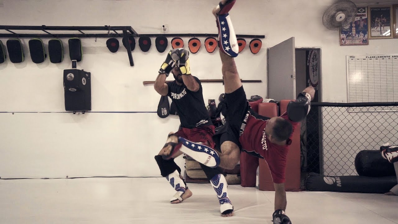 Brazilian Kickboxing Jeovaldo Barreto Amazing slow motion kicks