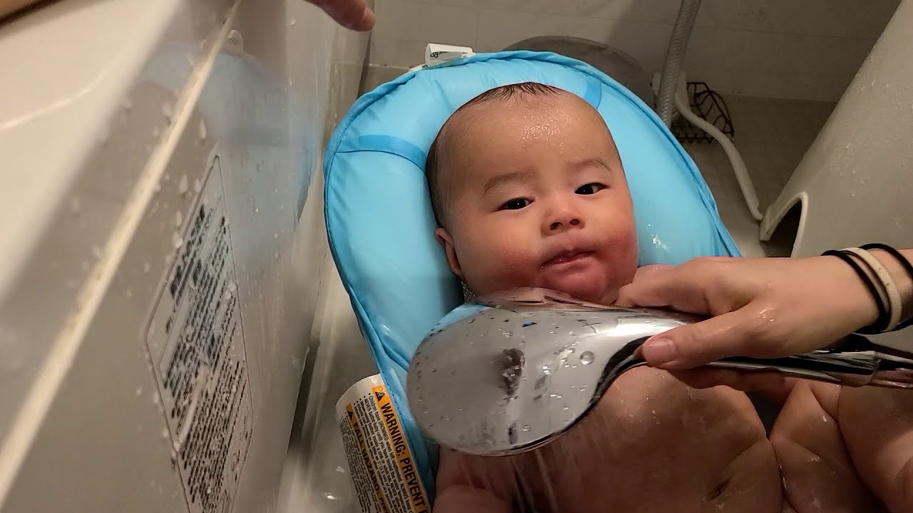 生後5ヶ月の赤ちゃん あっぷっぷ YouTube