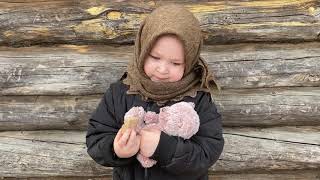 Вторушина Ксения, 6 лет, Оборванного мишку утешала - Л. Тасси