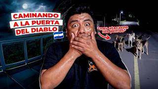 CAMINANDO de MADRUGADA por la CALLE de la PUERTA del DIABLO 😳 *nos dio miedo* 🥺