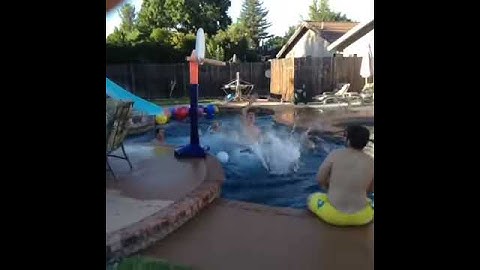 Pha Alley oop ngoạn mục nhất mọi thời đại - Bóng rổ Việt Nam