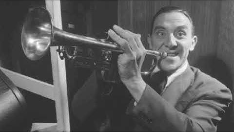 Summer Holiday (1936) - Wingy Manone