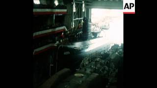 SYND 20 10 74 LAUNCHING OF ELECTRICALLY POWERED SUBMARINE