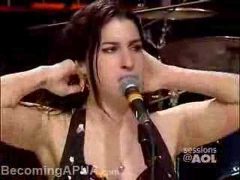 Amy Winehouse - You Sent Me Flying