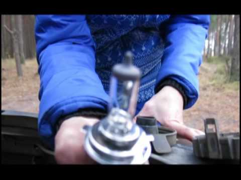 Замена лампы ближнего и дальнего света Рено Логан (Renault Logan) - YouTube