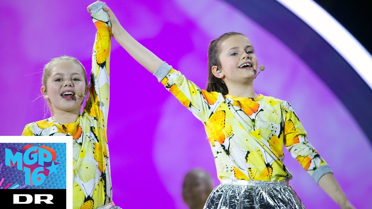 Sofie & Augusta - Den sødeste dreng (HD) | MGP 2016 | Ultra