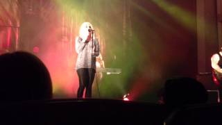 Chisu - Etsijät @ Tampere-talo 07.09.2012 HD