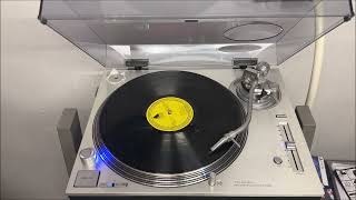 MOSES JACKSON - Feel Like Dancing