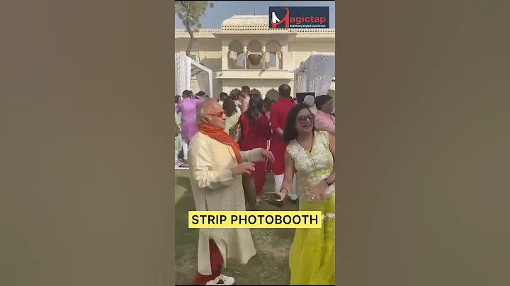 Strip Photobooth By Magictap #magictap #stripphotobooth #instantphoto #wedding #bride #event