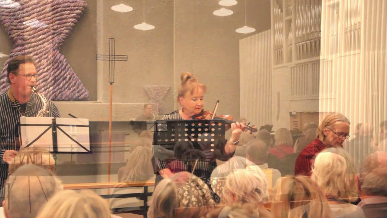 Christmas Song - YouTube