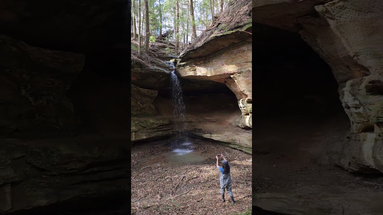 Hocking Hills Ohio Exploring Antler Hollows double set of falls 
