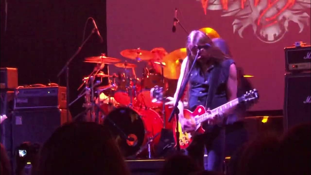 Winger Junkyard Dog Live In Philadelphia, PA YouTube