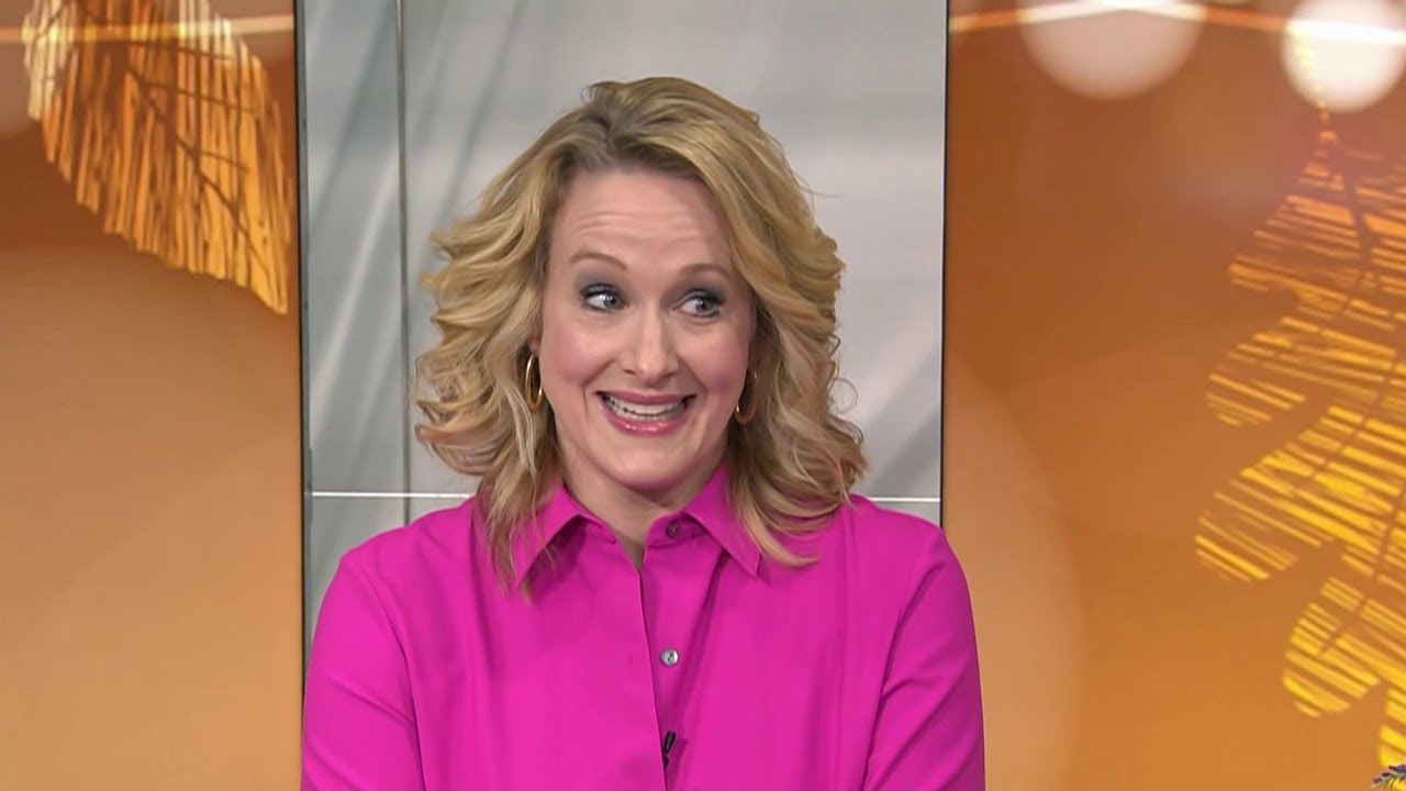 Tony Winner Katie Finneran Tells Us Who She'd Want To Sing To Her | New York Live TV