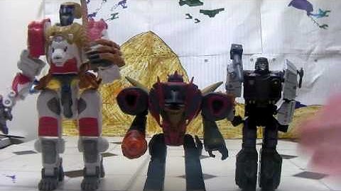 REVIEW 1-transformers animated snarl