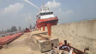 Test External Fire Fighting Pump-AHTS Ship-Dungquat Dkckyard
