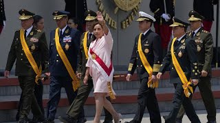 Crise politique au Pérou : la nouvelle présidente Dina Boluarte conspuée dans la rue